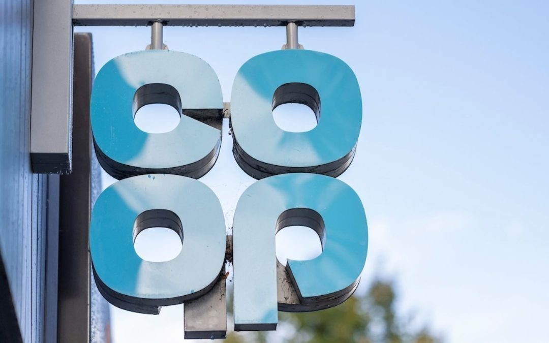 Co-op stores to host Royal Mail parcel lockers