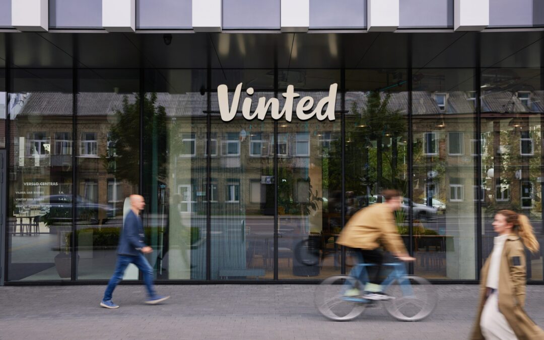 Royal Mail and Vinted expand partnership in new two year agreement